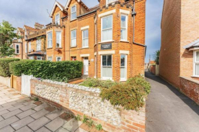Ivydale - Sheringham Cottages